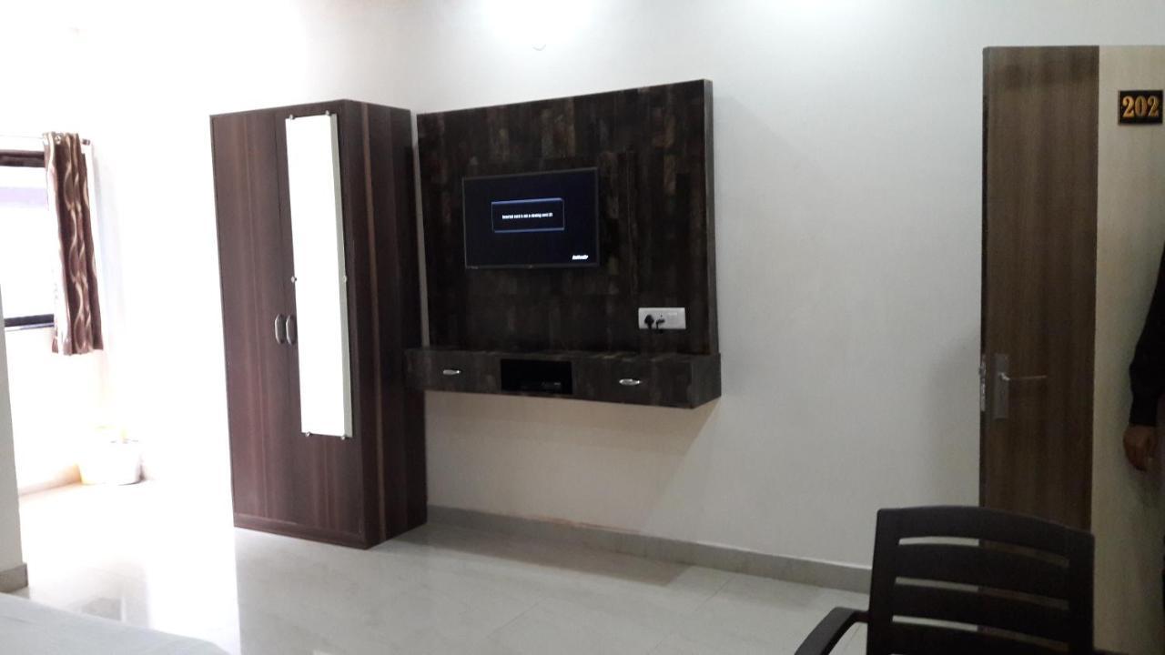 The Bagga Inn Jabalpur Esterno foto
