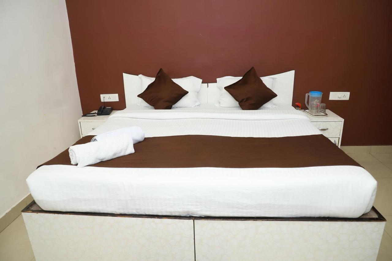 The Bagga Inn Jabalpur Esterno foto
