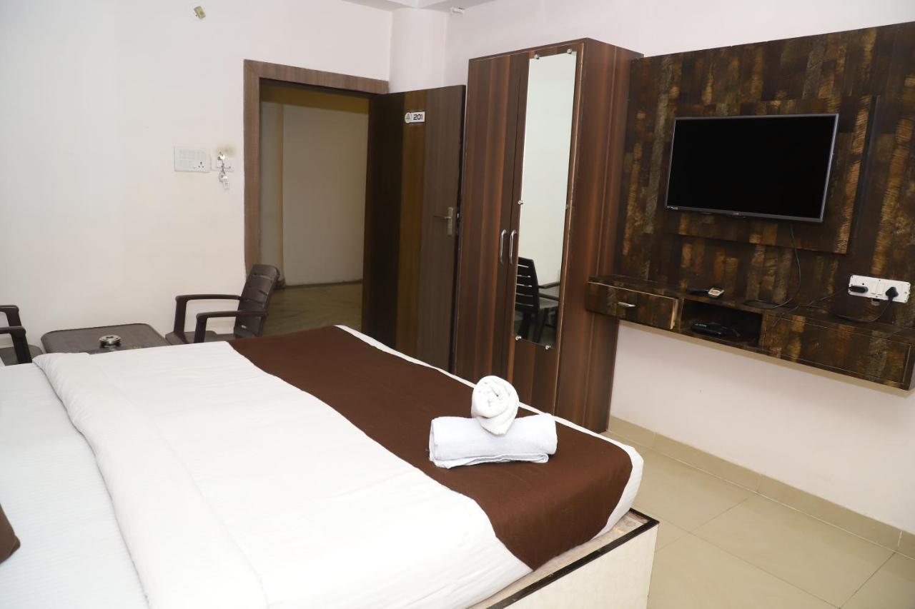 The Bagga Inn Jabalpur Esterno foto