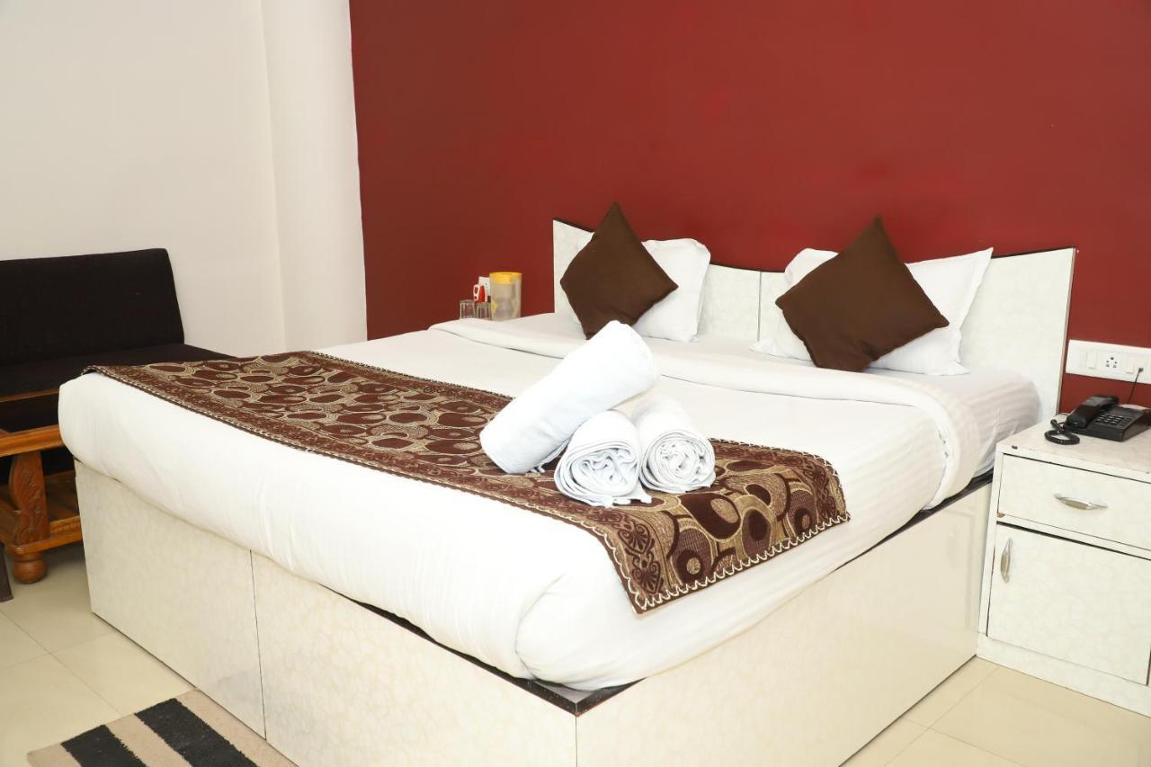 The Bagga Inn Jabalpur Esterno foto