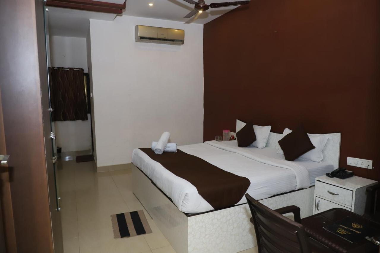 The Bagga Inn Jabalpur Esterno foto