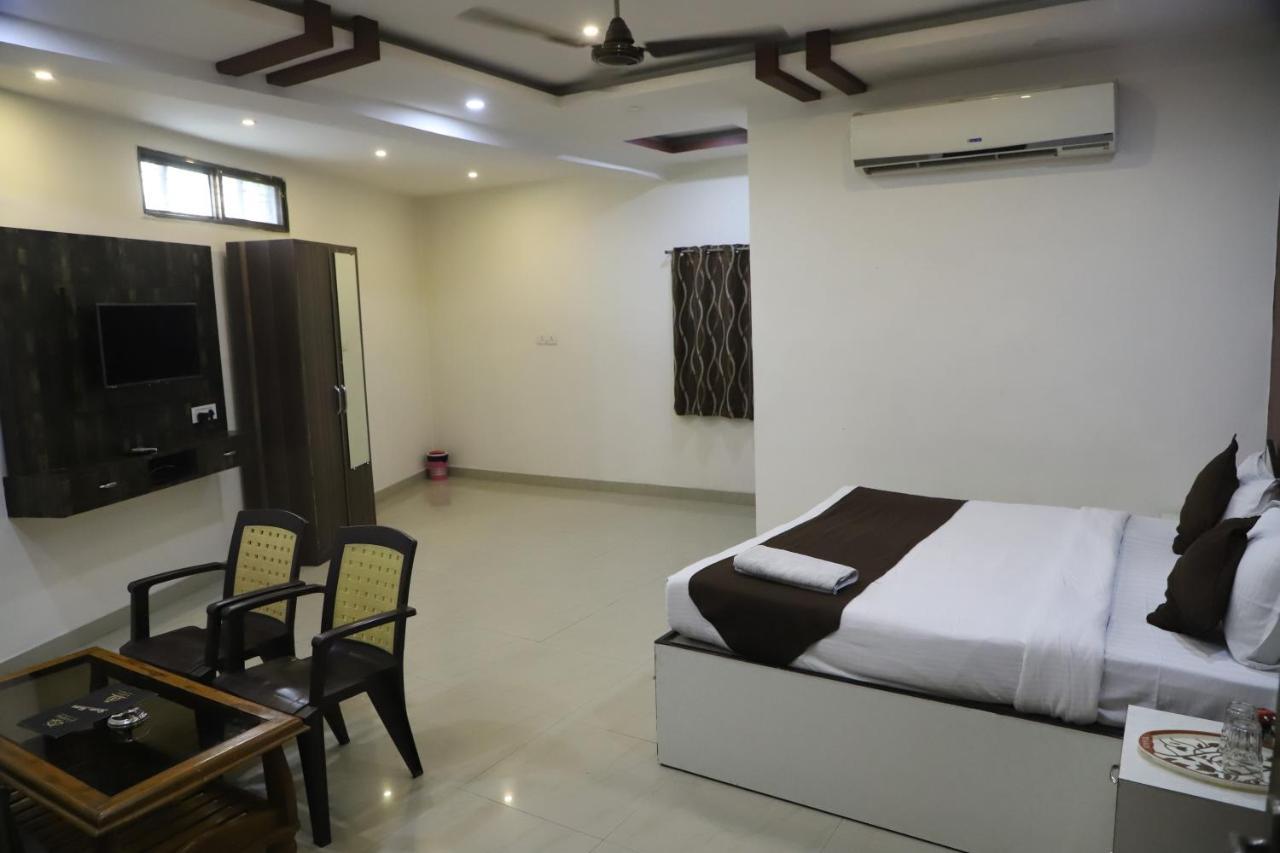 The Bagga Inn Jabalpur Esterno foto