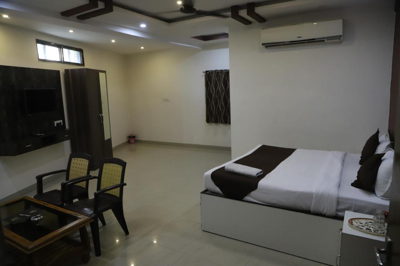 The Bagga Inn Jabalpur Esterno foto
